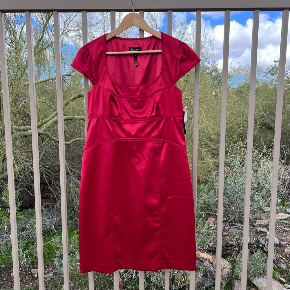 ⬇️💲Laundry By Shelli Segal NWT Women’s Dress Size 12 Color Bloodstone